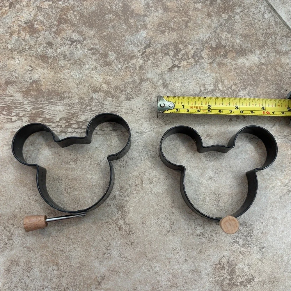 Disney Mickey Mouse Non-Stick Egg and Pancake Rings Set of 2 Black Wood Handle